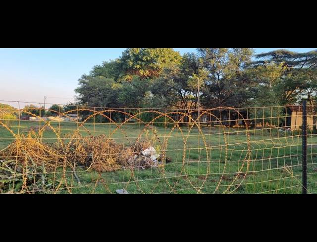 FARM FOR SALE IN MONAVONI